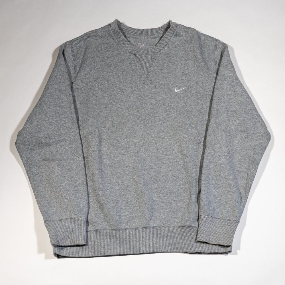 USED Nike Club Fleece